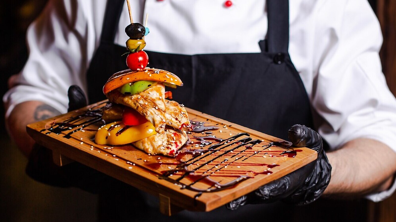 T-ARENA má vybraného dodavatele gastronomických služeb. Stává se jím společnost ARAMARK